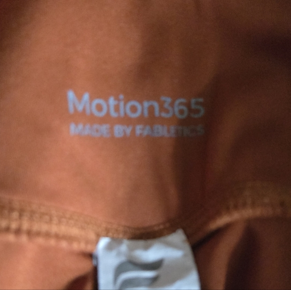 Fabletics Motion360 Seamless Leggings With Pockets Size M - Picture 7 of 7
